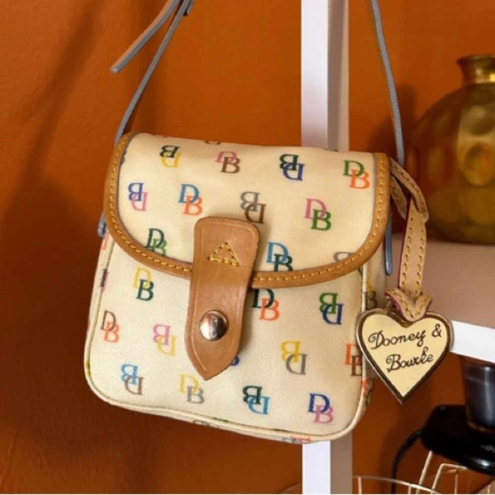 DOONEY & BOURKE Mini Purse flap over vintage